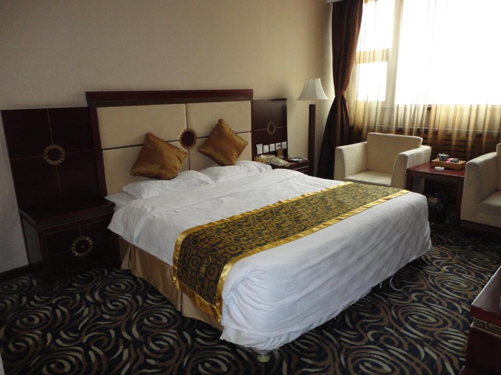 Beijing Taimushan International Business Hotel Room photo